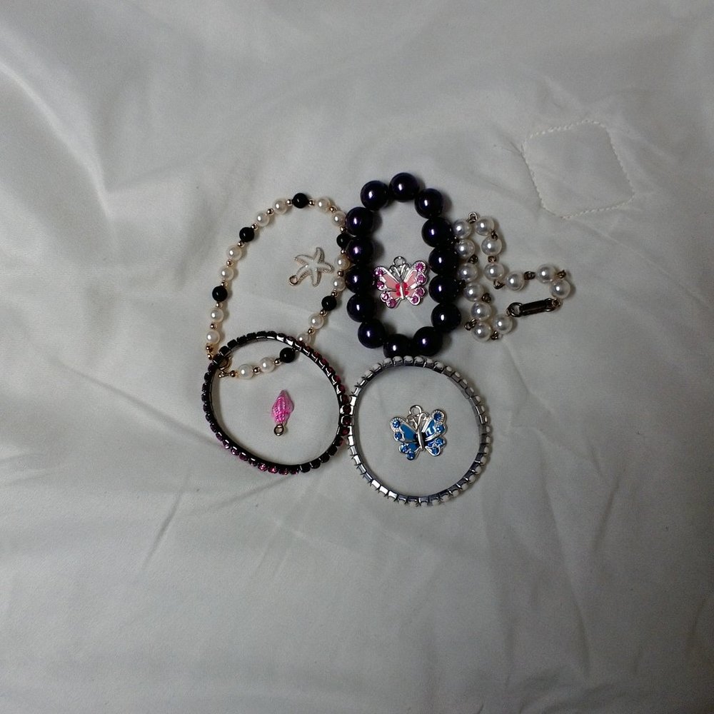 NWOT small bundle of bracelets and charms